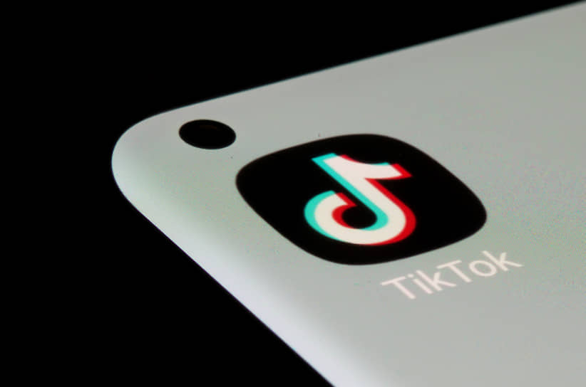 Как секретный алгоритм TikTok изучает и подчиняет каждого пользователя