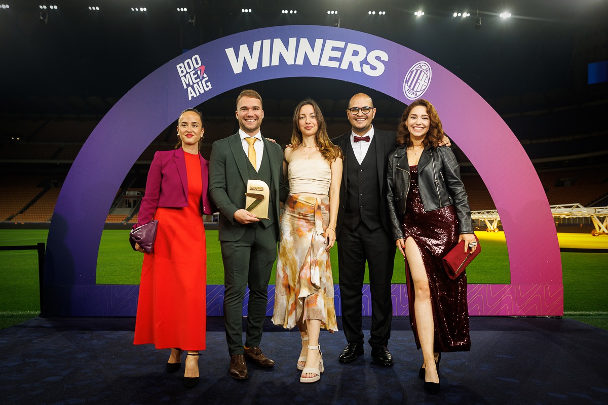 Golden Boomerang Awards 2025: Легенда ФК «Милан» Андреа Пирло возглавил церемонию на легендарном стадионе «Сан-Сиро»
